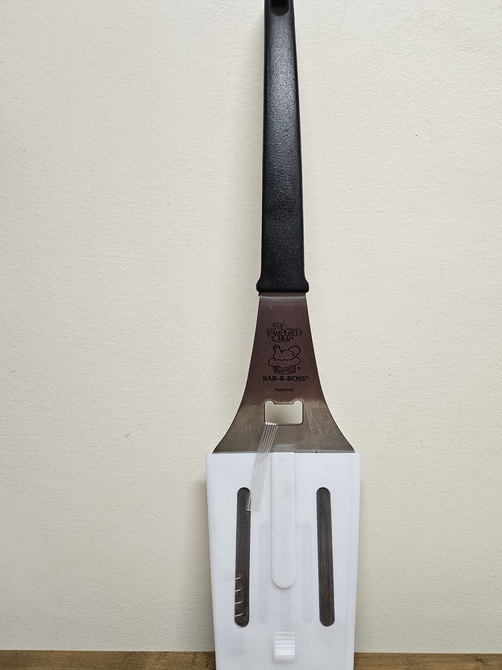 The Pampered Chef Black-Handled Bar-B-Boss Stainless Spatula